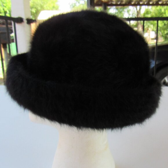 Kangol Furgora Tanya Classic Black Women\'s Harper Bucket Winter Hat Regular Size main image 4